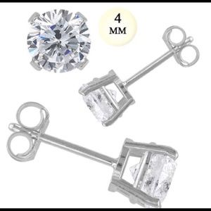 Sterling silver 4mm CZ Stud earring